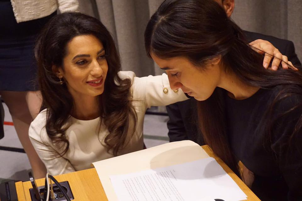 بمساعدة من اصبحت نادية مراد سفيرة؟